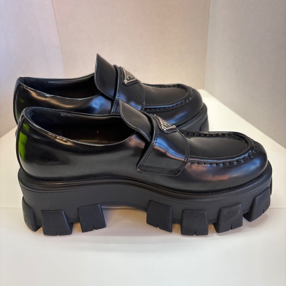 Women’s Black Prada Monolith Loafers Sz 38 or US 8 Italy - Picture 6 of 10